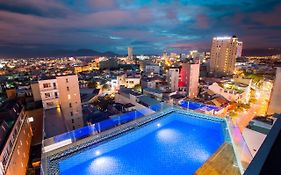 Central Hotel & Spa Danang